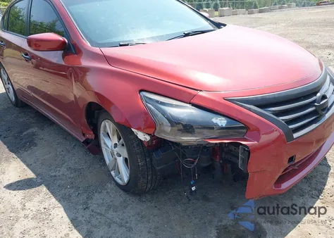 2014 Nissan Altima 2.5 Sv from USA, damaged, VIN 1N4AL3AP7EC325202